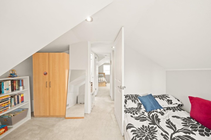 Photo 18 at 5743 St. Margarets Street, Killarney VE, Vancouver East