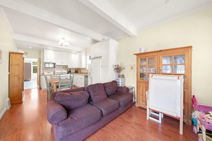 Photo 11 at 5743 St. Margarets Street, Killarney VE, Vancouver East