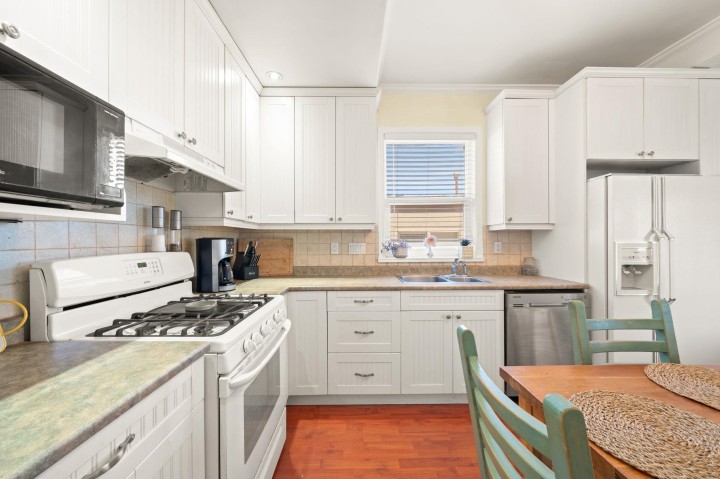 Photo 8 at 5743 St. Margarets Street, Killarney VE, Vancouver East