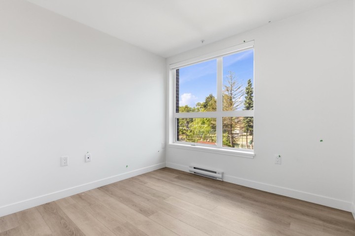 Photo 9 at 202 - 2268 E Broadway, Grandview Woodland, Vancouver East