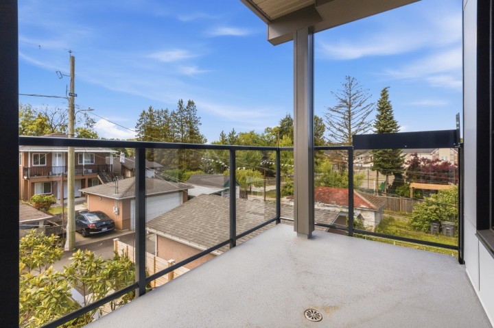 Photo 19 at 202 - 2268 E Broadway, Grandview Woodland, Vancouver East