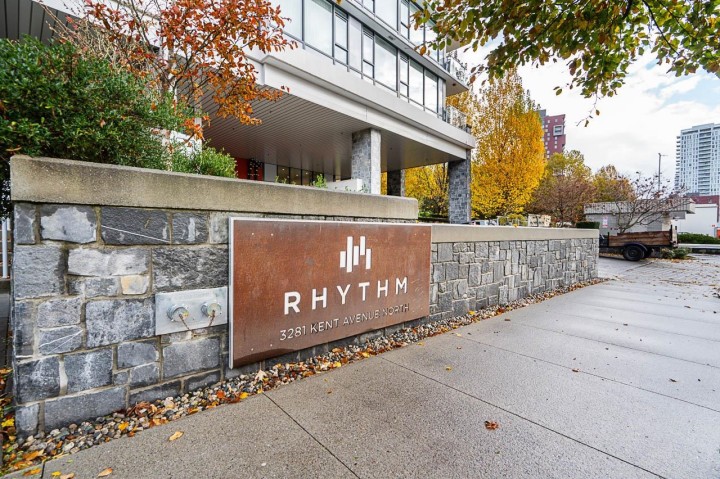 Photo 2 at 502 - 3281 E Kent Avenue North, South Marine, Vancouver East