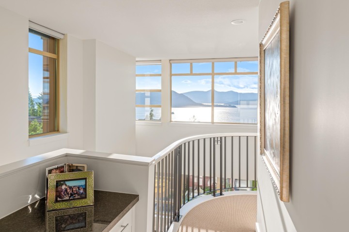 Photo 18 at 8674 Seascape Drive, Howe Sound, West Vancouver