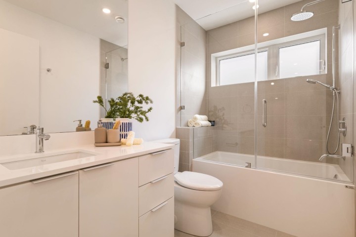 Photo 13 at 2790 Cambridge Street, Hastings Sunrise, Vancouver East