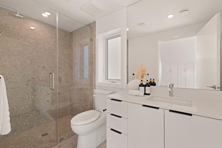 Photo 13 at 2796 Cambridge Street, Hastings Sunrise, Vancouver East