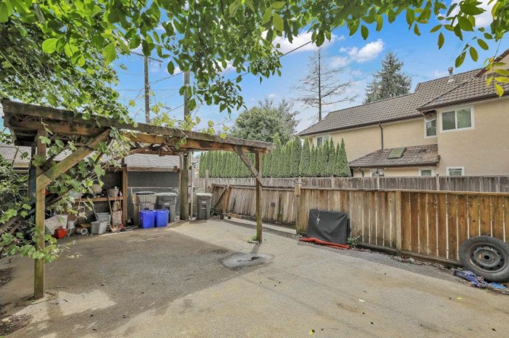 Photo 32 at 4265 Slocan Street, Renfrew Heights, Vancouver East