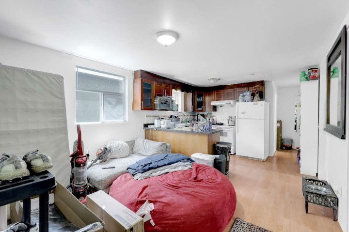 Photo 10 at 4265 Slocan Street, Renfrew Heights, Vancouver East