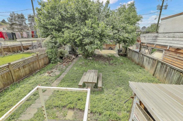Photo 35 at 4265 Slocan Street, Renfrew Heights, Vancouver East