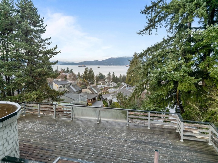 Photo 18 at 1995 Sasamat Place, Point Grey, Vancouver West