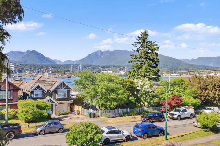 Photo 17 at 588 N Kaslo Street, Hastings Sunrise, Vancouver East