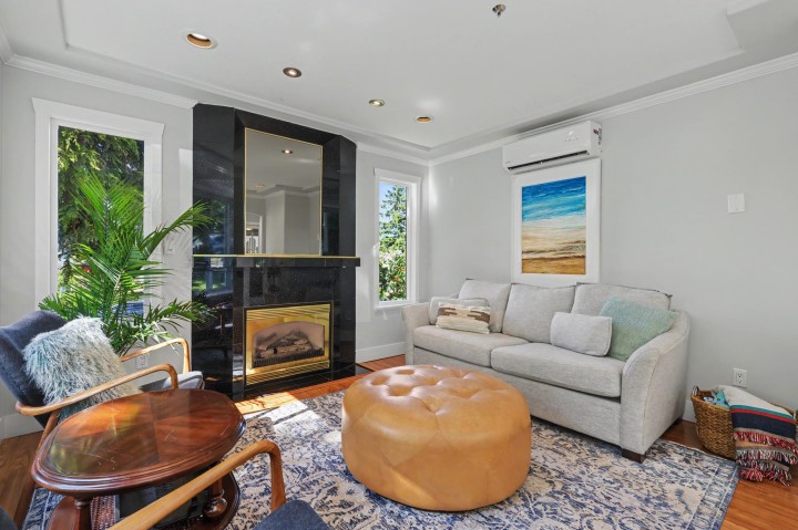 Photo 3 at 588 N Kaslo Street, Hastings Sunrise, Vancouver East