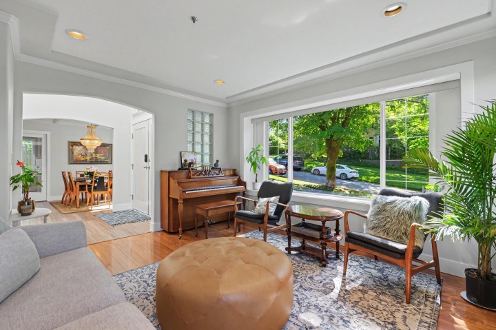 Photo 4 at 588 N Kaslo Street, Hastings Sunrise, Vancouver East