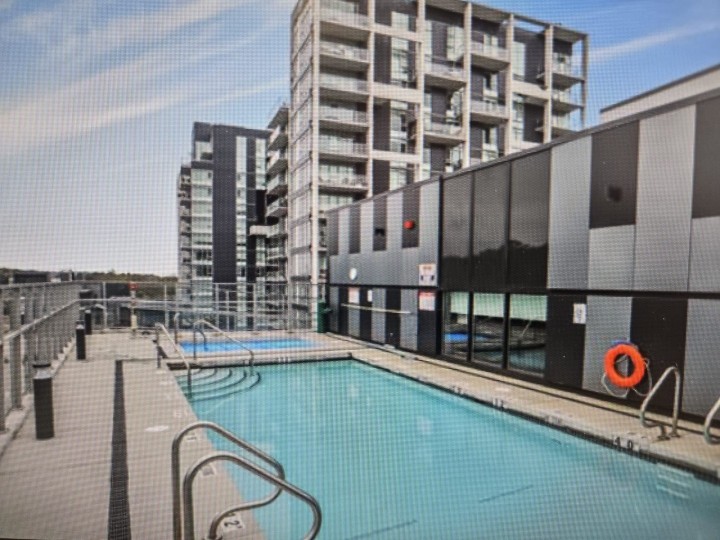 Photo 3 at 501 - 3538 Sawmill Crescent, South Marine, Vancouver East