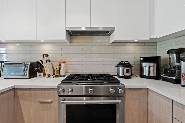 Photo 5 at 409 - 8508 Rivergrass Drive, South Marine, Vancouver East