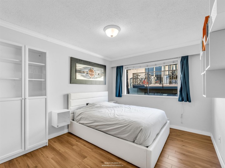 Photo 18 at 306 - 2222 Cambridge Street, Hastings, Vancouver East