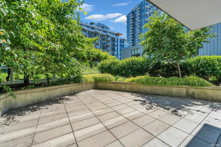Photo 12 at 203 - 8538 River District Crossing, South Marine, Vancouver East