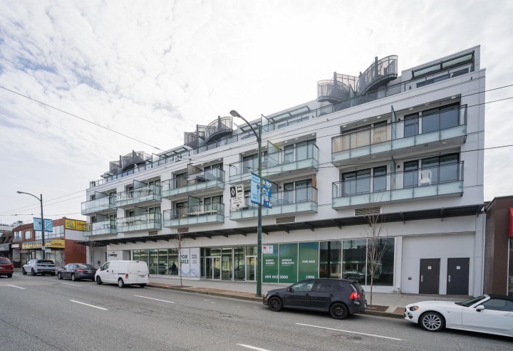 Photo 23 at 319 - 630 E Broadway, Mount Pleasant VE, Vancouver East