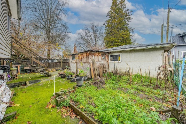 Photo 7 at 1805 E 51st Avenue, Killarney VE, Vancouver East