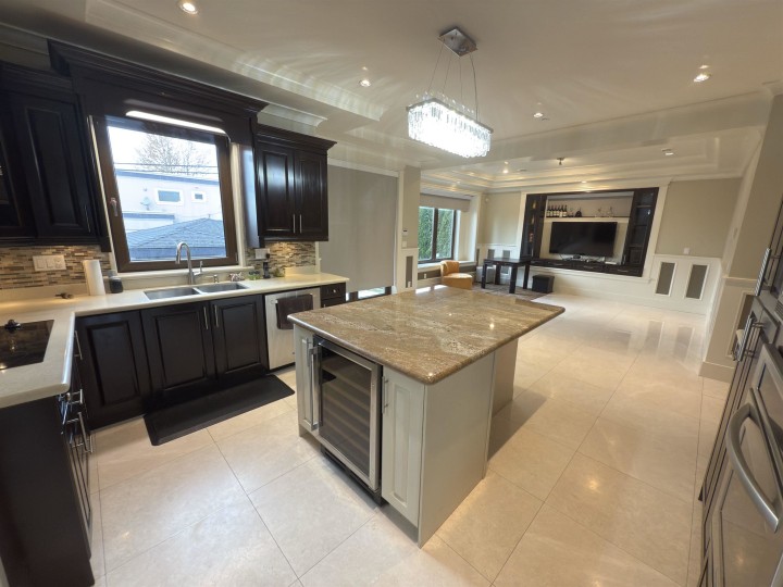 Photo 16 at 7689 Jasper Crescent, Fraserview VE, Vancouver East