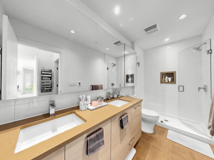 Photo 15 at 903 - 3451 Sawmill Crescent, South Marine, Vancouver East