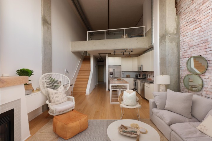 Photo 12 at 308 - 27 Alexander Street, Downtown VE, Vancouver East