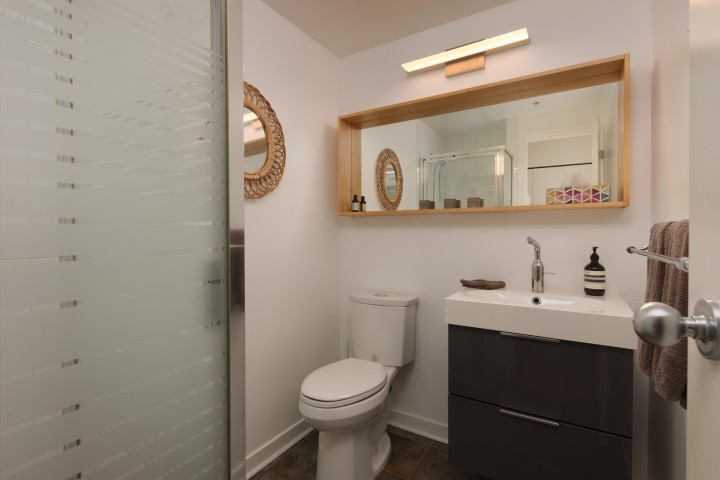 Photo 22 at 308 - 27 Alexander Street, Downtown VE, Vancouver East