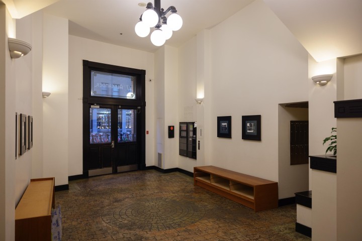Photo 39 at 308 - 27 Alexander Street, Downtown VE, Vancouver East