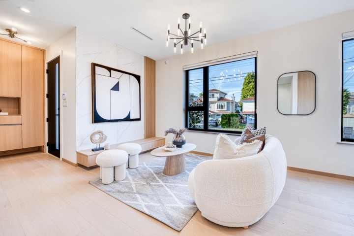 Photo 5 at 2 - 968 E 55th Avenue, South Vancouver, Vancouver East