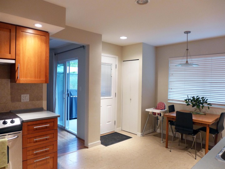 Photo 4 at 3014 E 14th Avenue, Renfrew Heights, Vancouver East