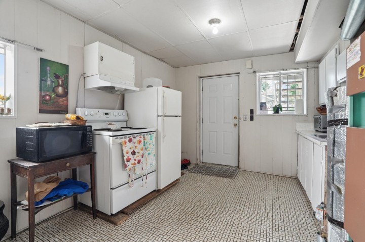 Photo 24 at 116 E 37th Avenue, Main, Vancouver East