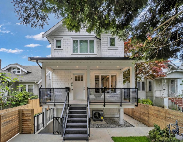 Photo 2 at 2619 Mcgill Street, Hastings Sunrise, Vancouver East