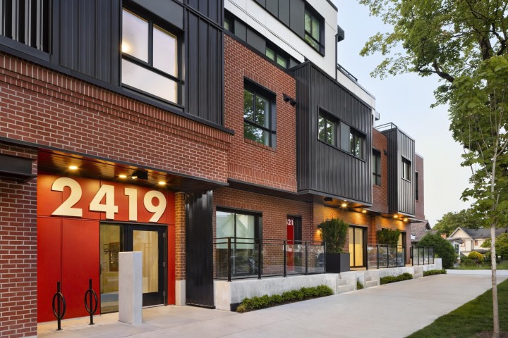 Photo 25 at 307 - 2419 Grant Street, Renfrew VE, Vancouver East