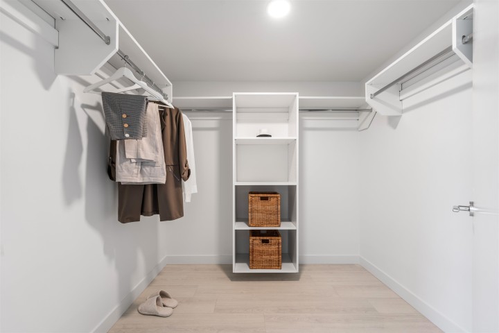 Photo 14 at 2421 Grant Street, Renfrew VE, Vancouver East