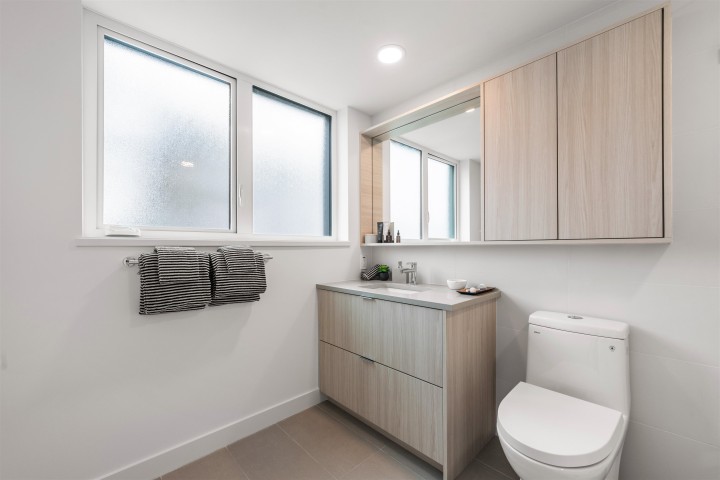 Photo 15 at 2421 Grant Street, Renfrew VE, Vancouver East
