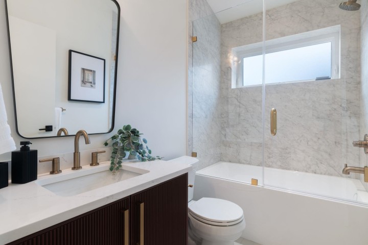 Photo 23 at 2 - 2539 Grant Street, Renfrew VE, Vancouver East