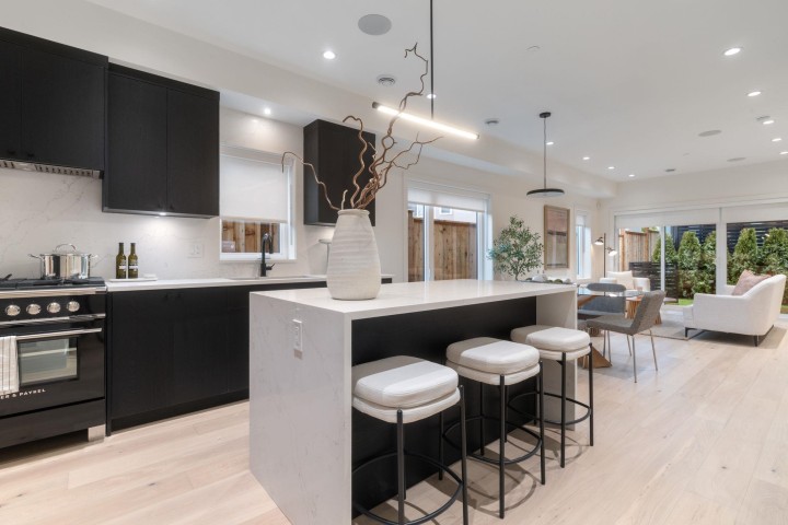 Photo 12 at 2 - 2539 Grant Street, Renfrew VE, Vancouver East