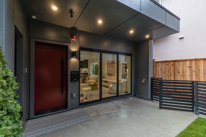 Photo 25 at 2 - 2539 Grant Street, Renfrew VE, Vancouver East