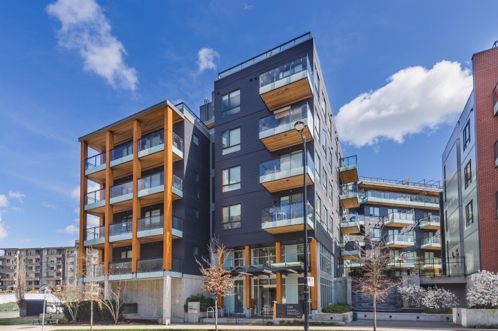 Photo 1 at 413 - 3588 Sawmill Crescent, South Marine, Vancouver East