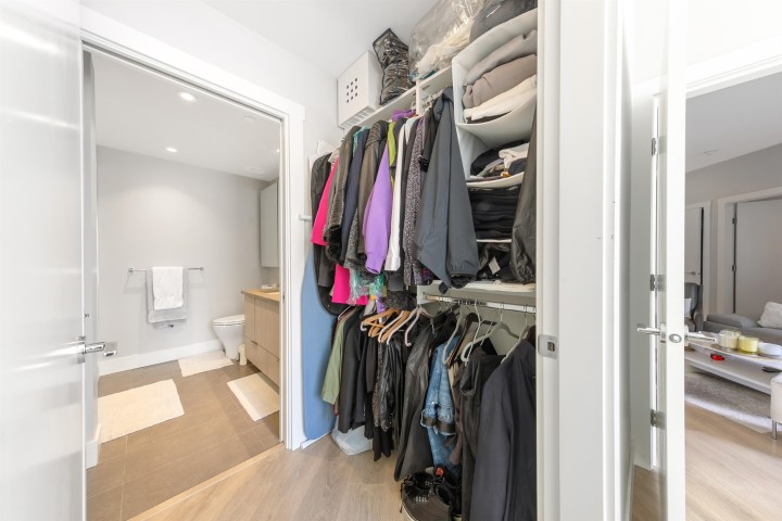 Photo 10 at 413 - 3588 Sawmill Crescent, South Marine, Vancouver East
