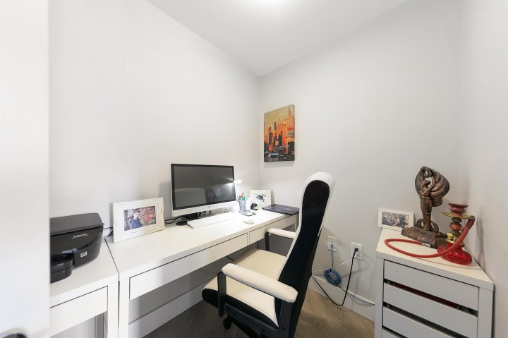 Photo 14 at 413 - 3588 Sawmill Crescent, South Marine, Vancouver East