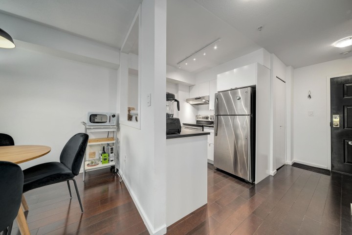 Photo 13 at 210 - 1099 E Broadway, Mount Pleasant VE, Vancouver East
