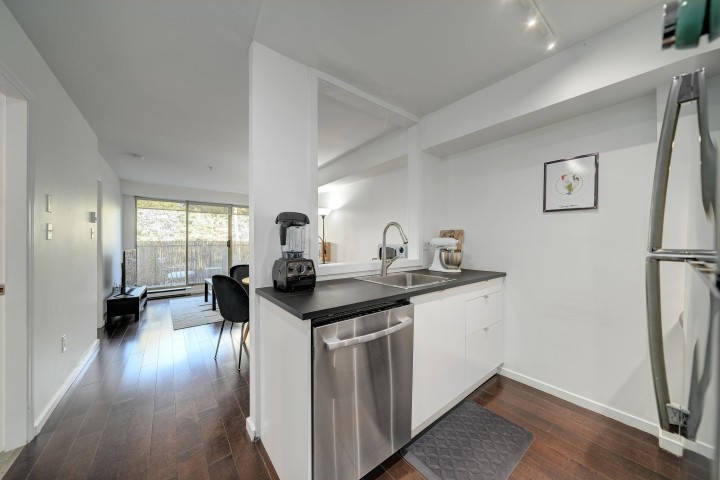 Photo 12 at 210 - 1099 E Broadway, Mount Pleasant VE, Vancouver East