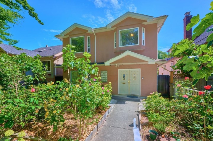Photo 1 at 2326 Charles Street, Grandview Woodland, Vancouver East