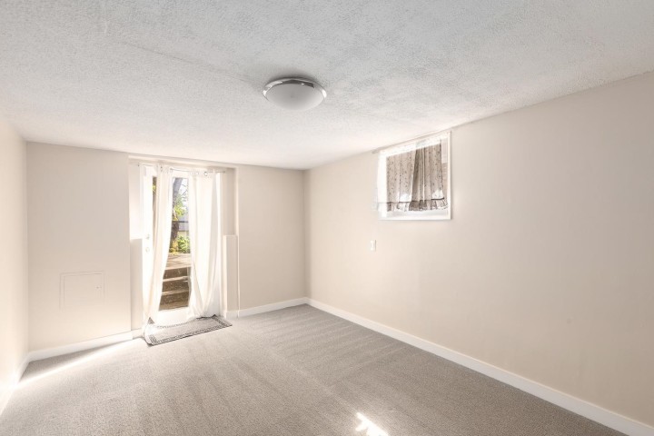 Photo 25 at 1441 Haywood Avenue, Ambleside, West Vancouver
