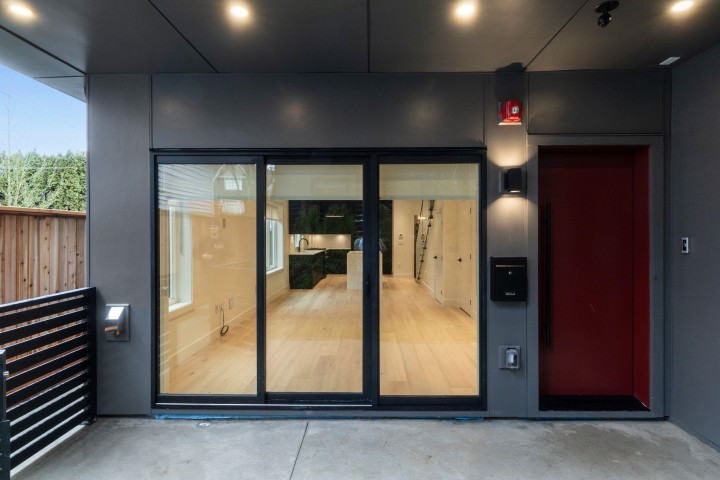 Photo 30 at 1 - 2539 Grant Avenue, Renfrew VE, Vancouver East