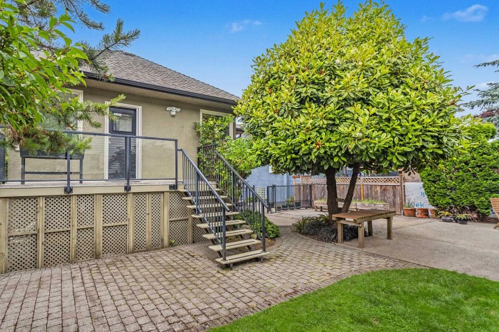 Photo 26 at 4072 Ontario Street, Main, Vancouver East