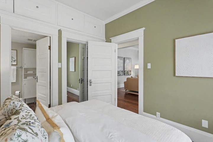 Photo 11 at 4072 Ontario Street, Main, Vancouver East