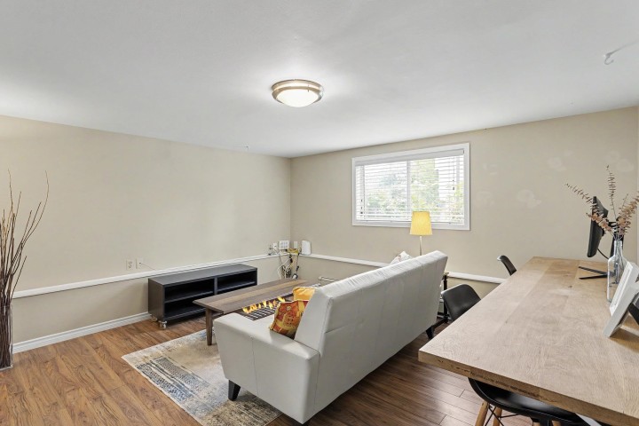 Photo 19 at 4072 Ontario Street, Main, Vancouver East