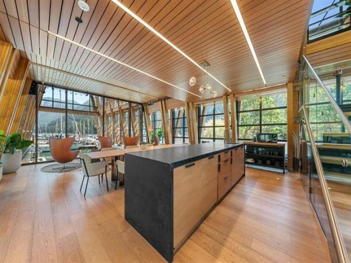 Photo 24 at 204 - 6699 Nelson Avenue, Horseshoe Bay WV, West Vancouver