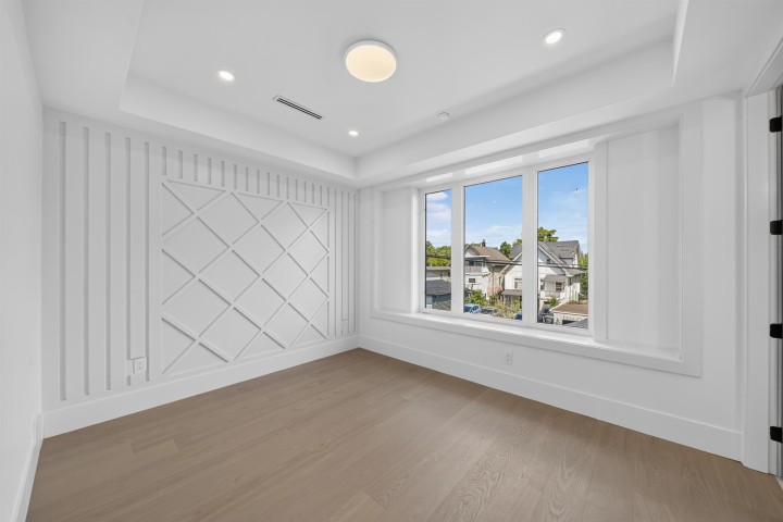Photo 12 at 2 - 847 E 10th Avenue, Mount Pleasant VE, Vancouver East